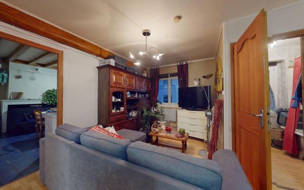 Appartement à vendre    2 pièces • 61,38 m2 Lyon 1