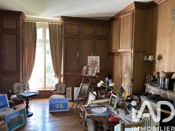 Maison à vendre 10 pièces 281 m² Échiré