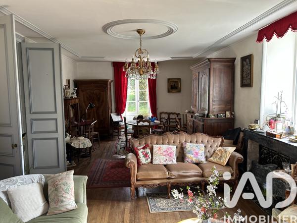 Maison à vendre 10 pièces 281 m² Échiré