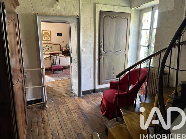 Maison à vendre 10 pièces 281 m² Échiré