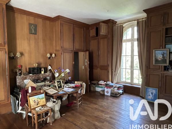 Maison à vendre 10 pièces 281 m² Échiré