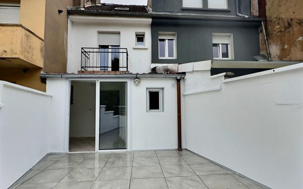 Immeuble à vendre    4 pièces •  Forbach