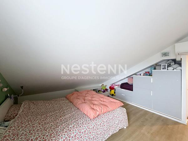 Maison indépendante de 1930 Rénovée avec garage 4 chambres - 69500 BRON