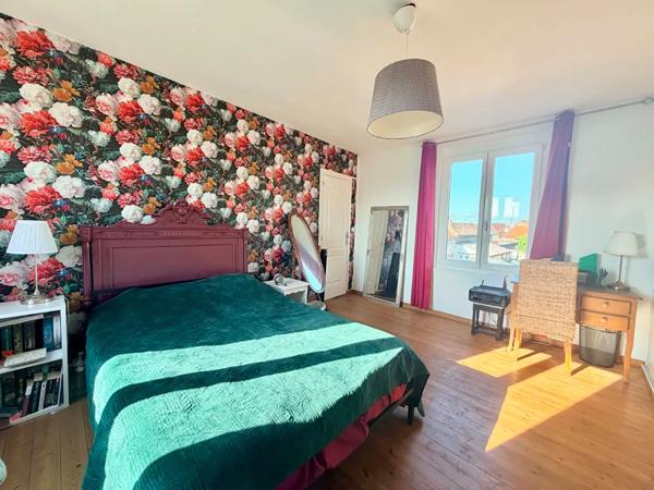 Maison à vendre 6 pièces 180m² Béthune (62400)