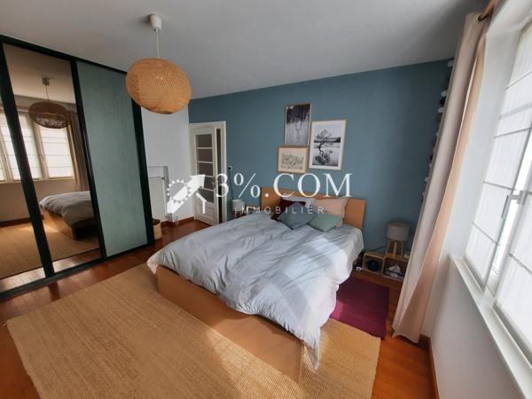Appartement 3 pièce(s) 2 chambre(s) 82.3 m²