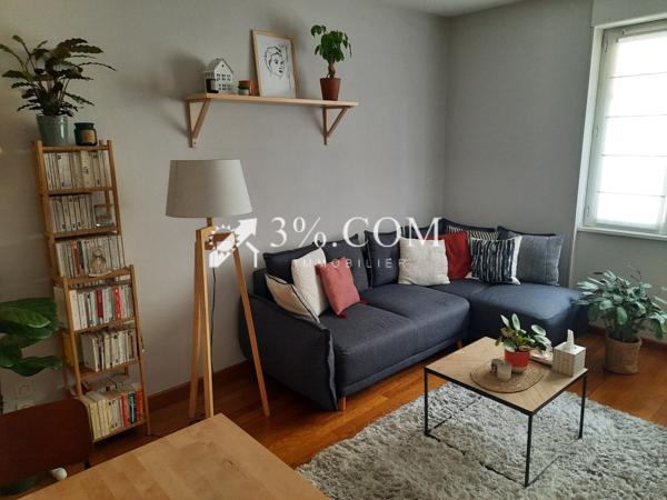 Appartement 3 pièce(s) 2 chambre(s) 82.3 m²