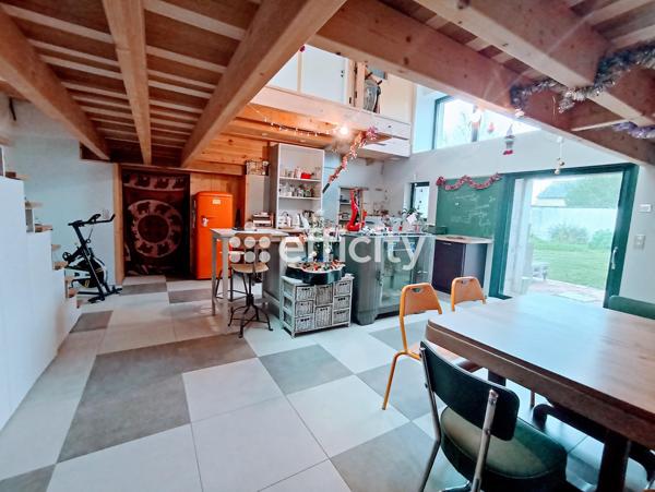 Maison 8 pièces - 156 m² Exclusivité efficity