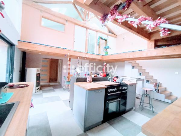 Maison 8 pièces - 156 m² Exclusivité efficity