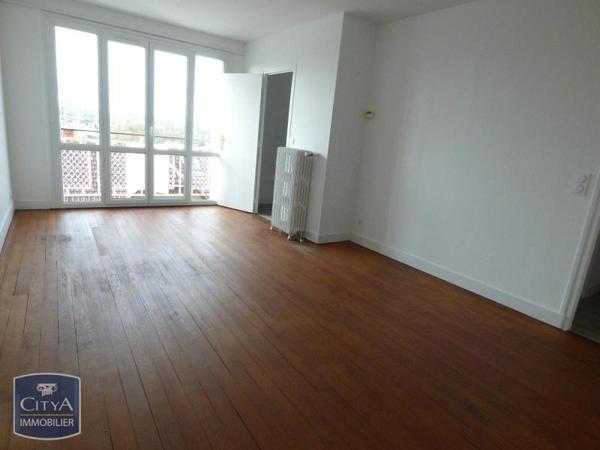 Appartement à louer 4 pièces 69.2m²