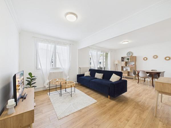 LOCATION MEUBLÉE T3 72 m²/ LATOUR MAUBOURG