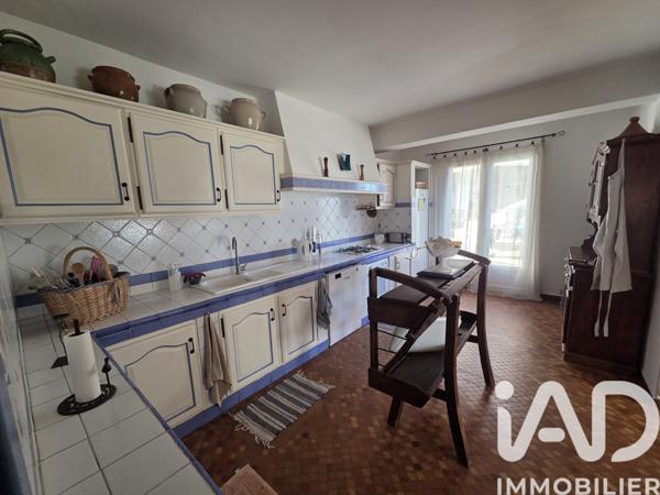 Maison à vendre 8 pièces 192 m² Saint-Martin-de-Crau