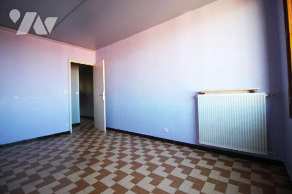 Appartement très agréable T3/4 de 74m2 dans le quartier de la Friche BELLE DE MAI + parking privatif