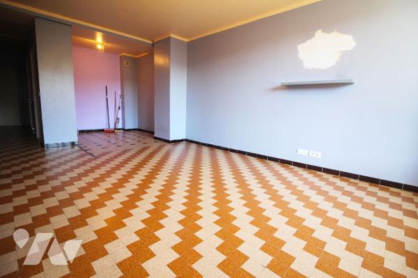 Appartement très agréable T3/4 de 74m2 dans le quartier de la Friche BELLE DE MAI + parking privatif