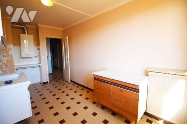 Appartement très agréable T3/4 de 74m2 dans le quartier de la Friche BELLE DE MAI + parking privatif