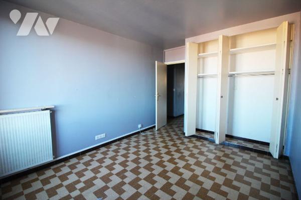 Appartement très agréable T3/4 de 74m2 dans le quartier de la Friche BELLE DE MAI + parking privatif