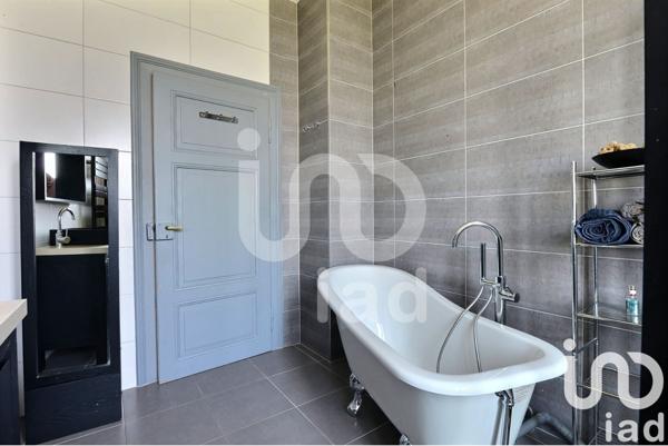 Maison à vendre 9 pièces 228 m² Colmar