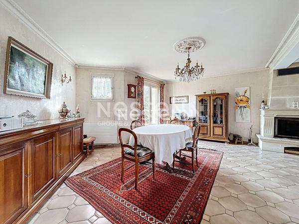 Maison 148m2 à vendre sur la commune de L'Isle Adam - 7 pièces, 5 chambres