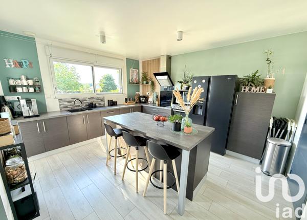 House for sale 5 rooms 133 m² Châtelain