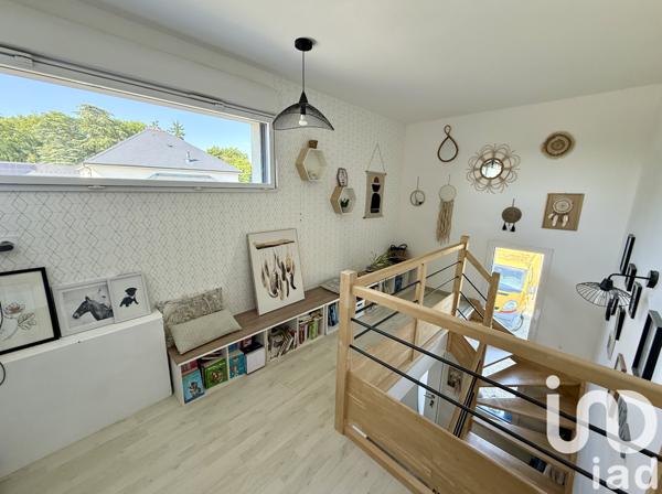 House for sale 5 rooms 133 m² Châtelain