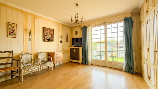 Maison Draveil 7 pièce(s) 227 m2