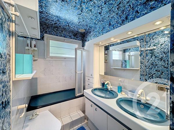 Maison à vendre  7 pièces - 118,18 m2 NEUVY SUR BARANGEON - 18