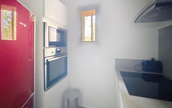 Appartement à vendre    2 pièces • 40,02 m2 Saint-Raphaël