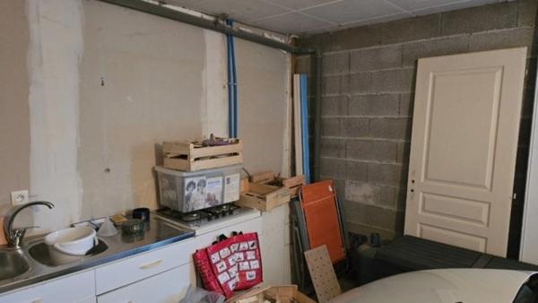 Maison à vendre 5 pièces BELVEZE DU RAZES (11) 132m2, 3 chambres sur terrain 11285m2