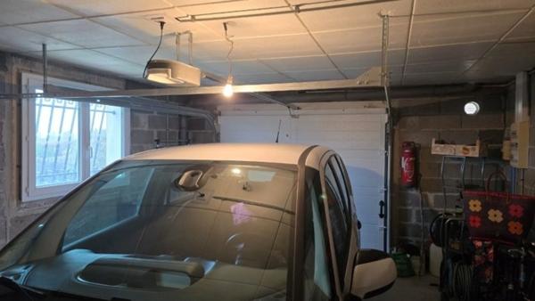 Maison à vendre 5 pièces BELVEZE DU RAZES (11) 132m2, 3 chambres sur terrain 11285m2