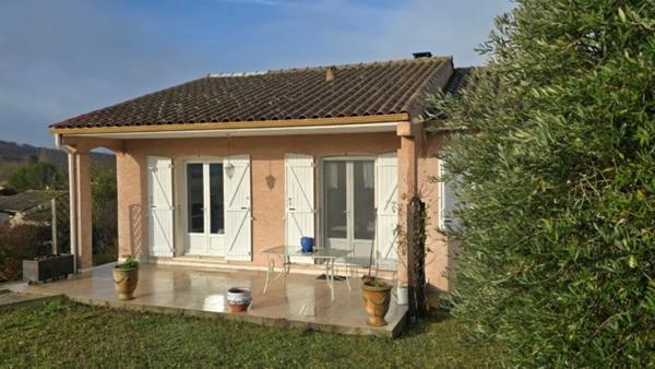 Maison à vendre 5 pièces BELVEZE DU RAZES (11) 132m2, 3 chambres sur terrain 11285m2