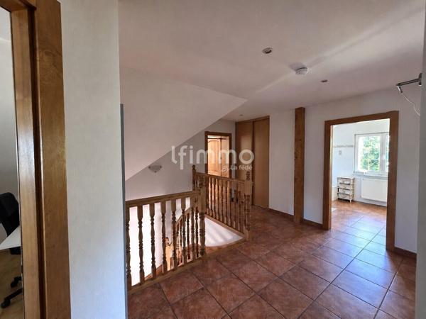 Belle maison familiale avec espace indépendant et grand terrain