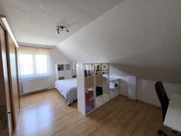 Belle maison familiale avec espace indépendant et grand terrain