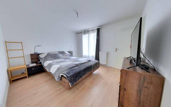 Maison à vendre    6 pièces •  Roissy-en-Brie