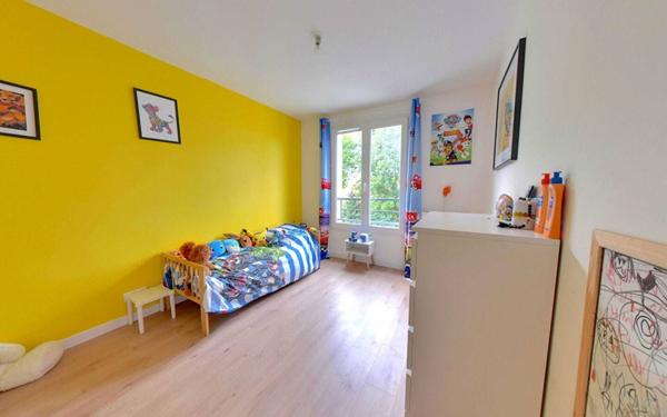 Maison à vendre    6 pièces •  Roissy-en-Brie