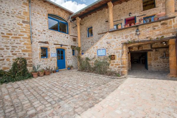 Dpt Rhône (69), à vendre SAINT GERMAIN NUELLES maison P8 de 208,1 m² - Terrain de 581 m²