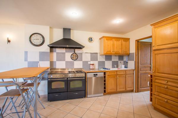 Dpt Rhône (69), à vendre SAINT GERMAIN NUELLES maison P8 de 208,1 m² - Terrain de 581 m²