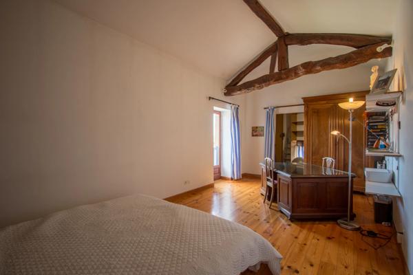 Dpt Rhône (69), à vendre SAINT GERMAIN NUELLES maison P8 de 208,1 m² - Terrain de 581 m²