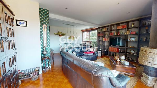 PAU (64000) Appartement 139m², 4 chambres, terrasse, loggia, cave et garage !