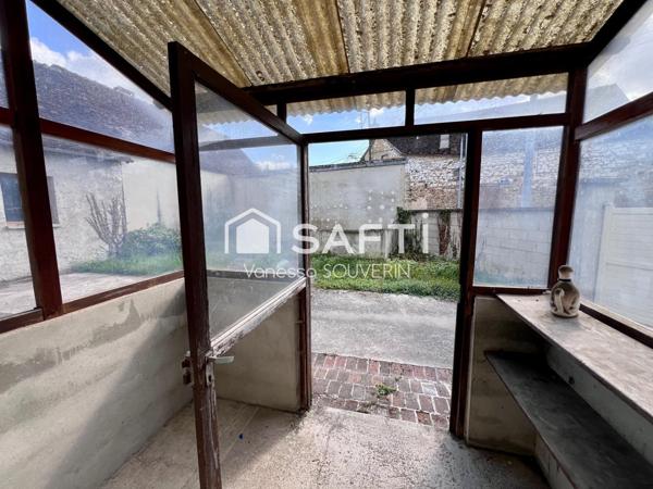 Maison à rénover de 3 pièces avec grange de 129 m2