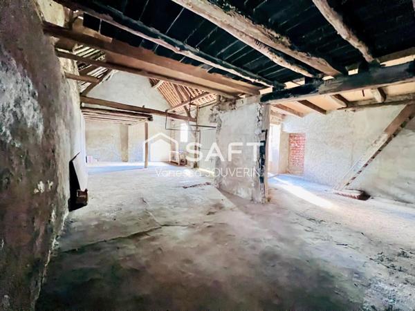 Maison à rénover de 3 pièces avec grange de 129 m2