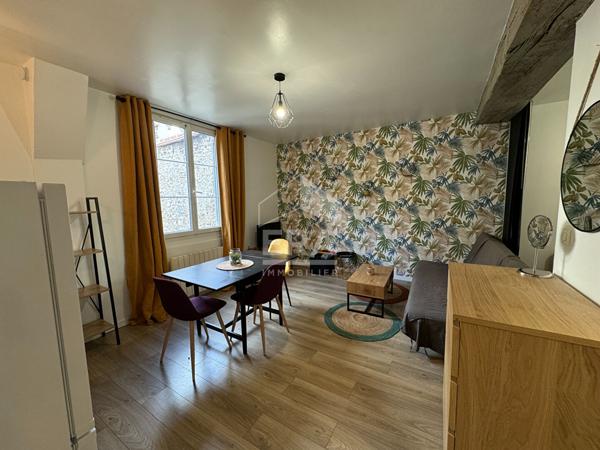 T2 Meublé avec Goût dans l'Hypercentre d'Orléans - 30m²