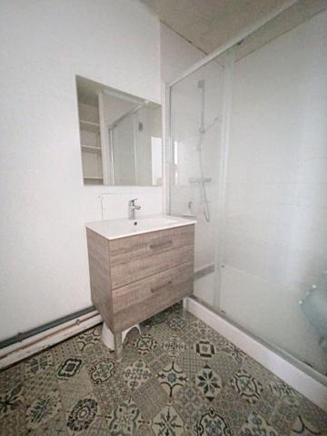 Angers/Clinique de l'Anjou- Appartement de type 4 dans une résidence sécurisée avec parc