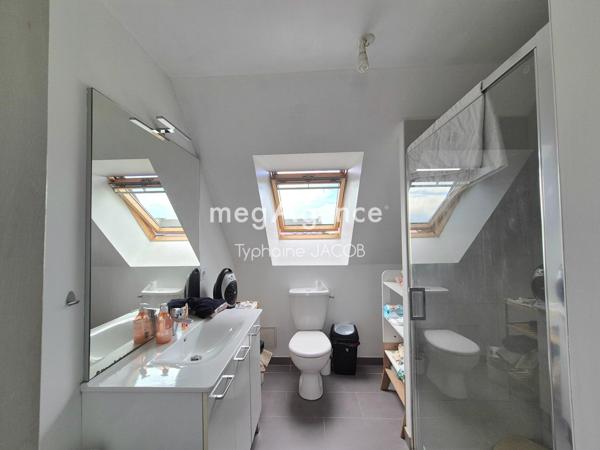 Maison à PLOURIVO, 22860 - 4 pièces 83m²