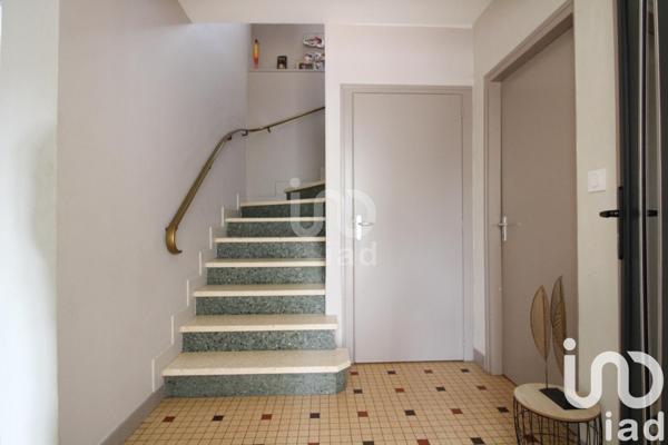 Maison 6 pièces de 125 m² à Saint-Affrique (12400)