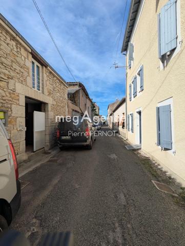 Appartement à SEPTFONDS, 82240 - 5 pièces 107m²