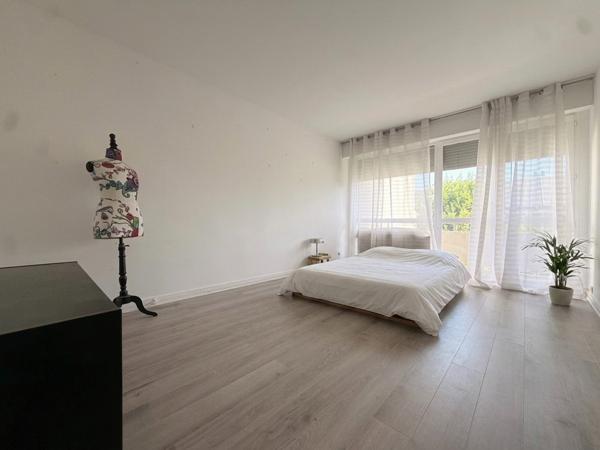 Maison Evry Courcouronnes 8 pièce(s) 145 m2