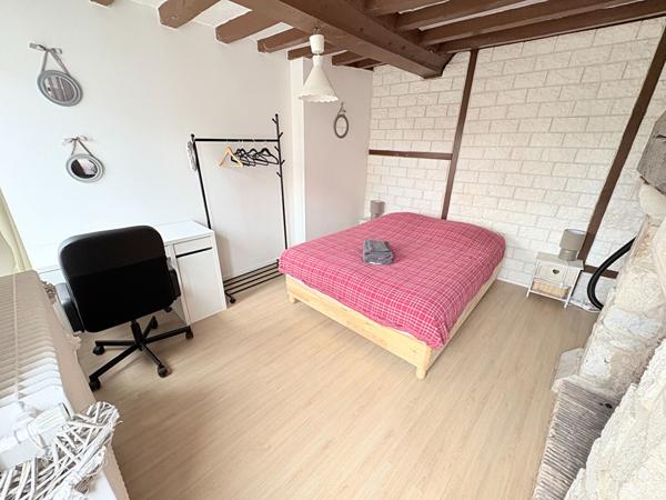 Maison de 90m² + 2 logements - 27340