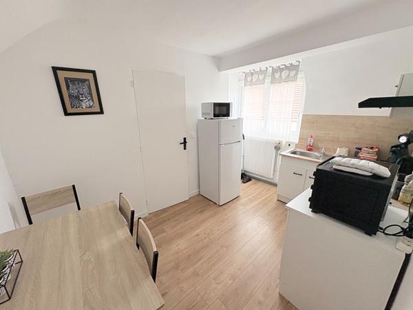 Maison de 90m² + 2 logements - 27340