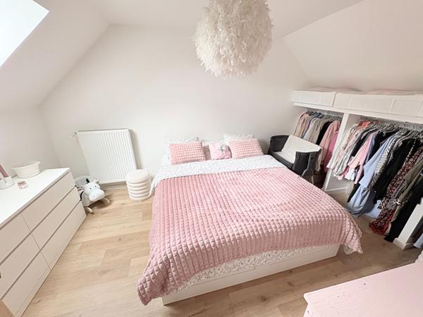 Maison de 90m² + 2 logements - 27340