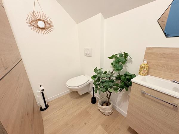 Maison de 90m² + 2 logements - 27340