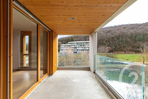 Appartement T4 à vendre  4 pièces - 78 m2 SEYSSINS - 38